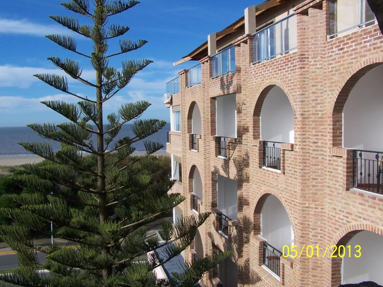 Costanera Mar Hotel & Suites San Clemente del Tuyú Εξωτερικό φωτογραφία